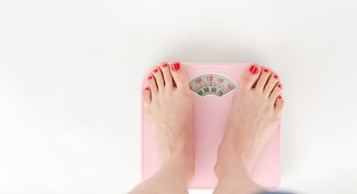 How to Lose Weight Fast (Safely and Effectively)